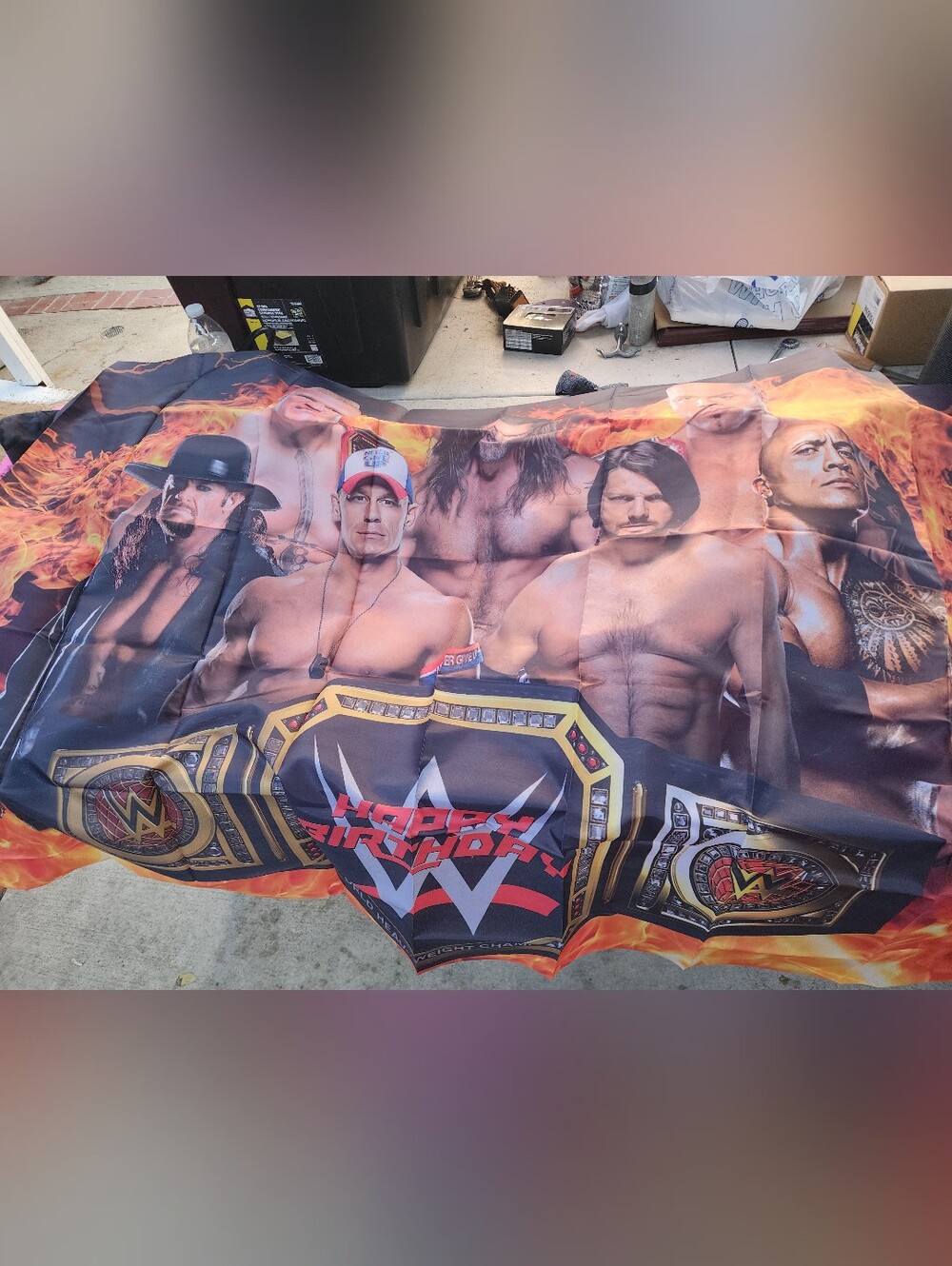 Party Wall Cover - 'Happy Birthday' WWE Design
